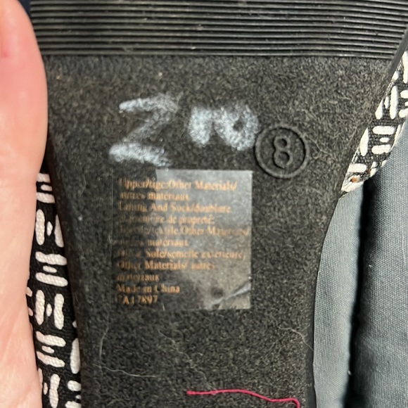 Gap Fabric Woman’s Flats - Picture 9 of 9